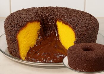 Carrot Cake with Chocolate Topping