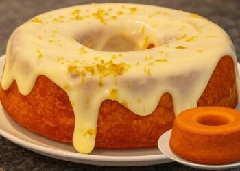 Fluffy Lemon Cake