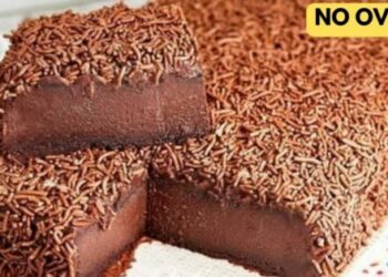 Chocolate Cream Dessert For Christmas That Doesn't Require An Oven, In 5 Minutes