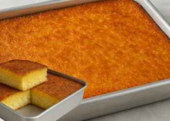 Simple and Quick Cake