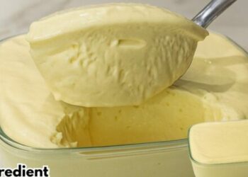 Budget-Friendly 2-Ingredient Pineapple Dessert – No Gelatin, No Condensed Milk, Made in the Blender