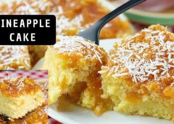 Pineapple and Coconut Cake with Topping