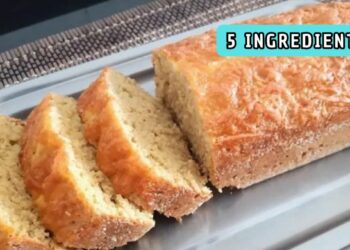 Oat Bread with Yogurt and 5 Ingredients