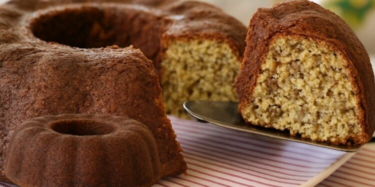 Banana and Oat Cake