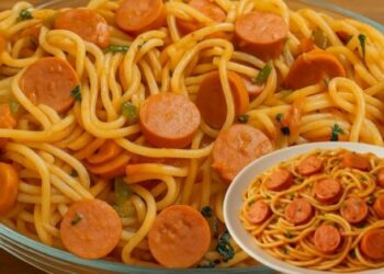 Easy Sausage Pasta — Ready in 20 Minutes (Perfect for Lunch or Dinner)