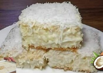 Simple Coconut Cake