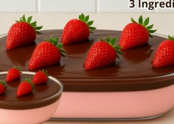Strawberry & Chocolate Dessert – Only 3 Ingredients, Ready in 10 Minutes
