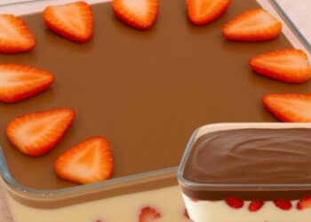 Creamy Strawberry & Chocolate Dessert – Easy, Budget-Friendly & Irresistible