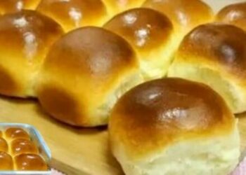 Easy Milk Bread With Few Ingredients That Doesn't Need A Blender